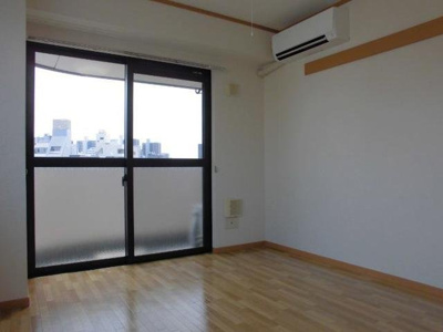 【居間・リビング】 | パークサイド砂山 | 居間です