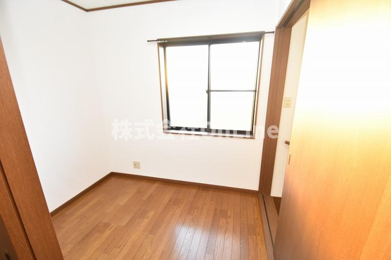 西山本町5丁目戸建の子供部屋