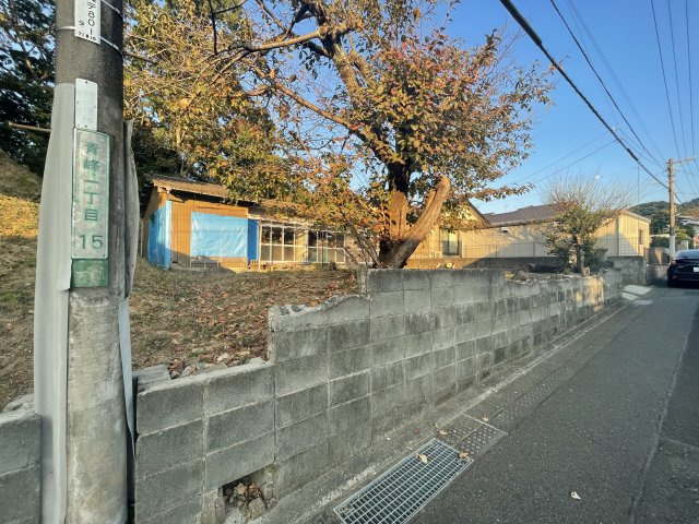 青峰一丁目土地の前面道路含む現地写真