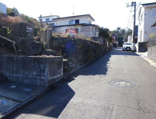 【前面道路含む現地写真】 | 伊東市川奈　売地
