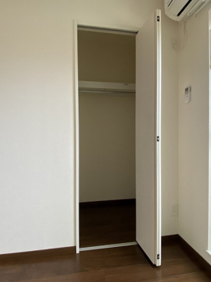 【収納】 | QuatreSaisons井尻 | 別号室の写真になります。現況優先。