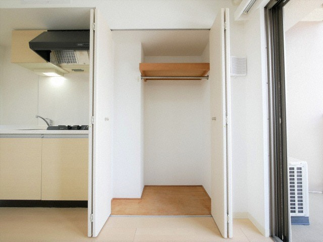 レジディア谷町の収納