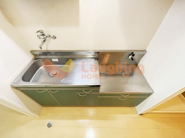 エトランゼ宮本Ⅲのキッチン|使いやすいキッチンです