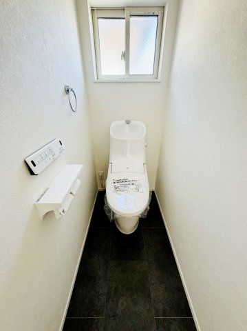 広島市南区堀越2丁目　新築一戸建て(全5棟)のトイレ|シンプルで使いやすいトイレです