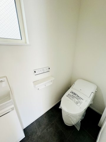 広島市南区堀越2丁目　新築一戸建て(全5棟)のトイレ|トイレです