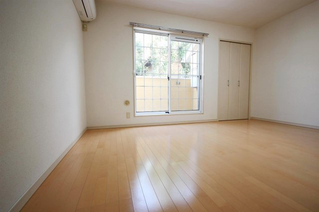 久留米市御井町のアパートの居間・リビング|おしゃれな居間です