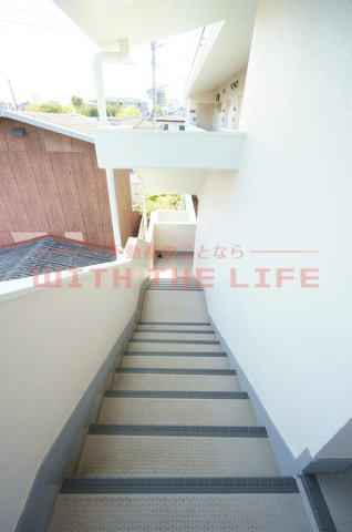 エトランゼ宮本Ⅲ【キャッシュバック対象物件】のロビー|ロビーです