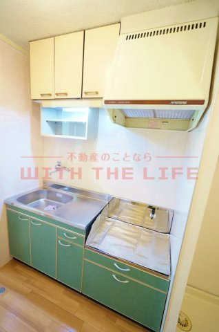 エトランゼ宮本Ⅲ【キャッシュバック対象物件】のキッチン|お料理しやすいキッチンです