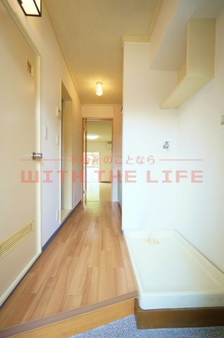 エトランゼ宮本Ⅲ【キャッシュバック対象物件】の玄関|玄関です