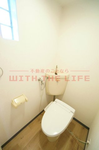 エトランゼ宮本Ⅲ【キャッシュバック対象物件】のトイレ|清潔感のあるトイレです