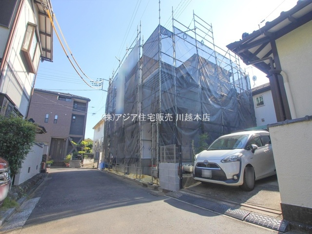 川越市鯨井新田第1　新築戸建の前面道路含む現地写真