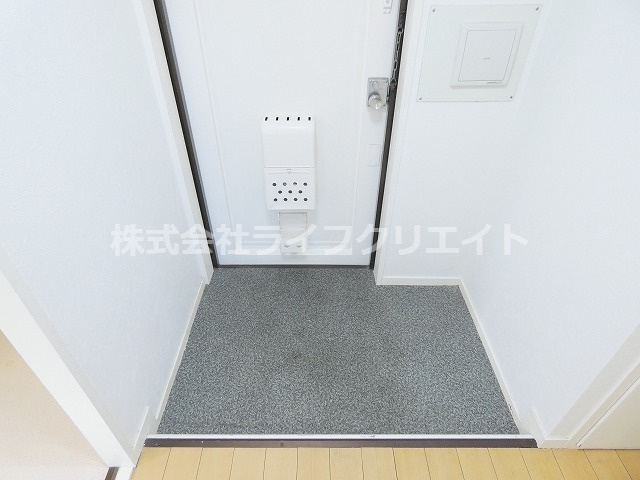 Wingrestの玄関|※反転