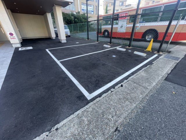 Crest垂水の駐車場