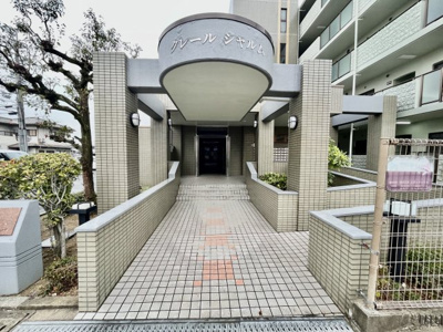 【エントランス】 | クレール・シャルム