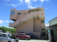 中頭郡読谷村字波平のアパートの画像