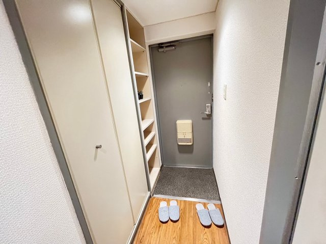 エル・エスポア御器所|名古屋市の賃貸ならMy賃貸の玄関|エル・エスポア御器所