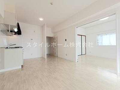 【居間・リビング】 | クレストパレス学園前