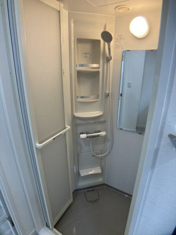 アーバングレース市川のシャワールーム