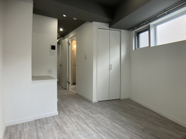 アーバングレース市川の居間・リビング