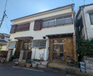 【外観】 | 昭和５０年５月建築！テラスハウスです♪お好きなリフォームを楽しんでみませんか？