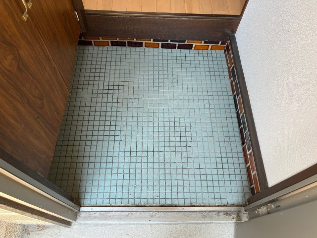 メゾン吉田　北棟の玄関