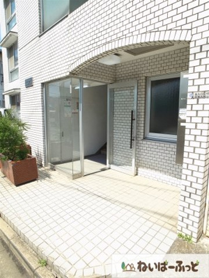 【エントランス】 | シティマンションウィング | 会社情報内のクーポン、キャンペーン是非ご利用下さい！