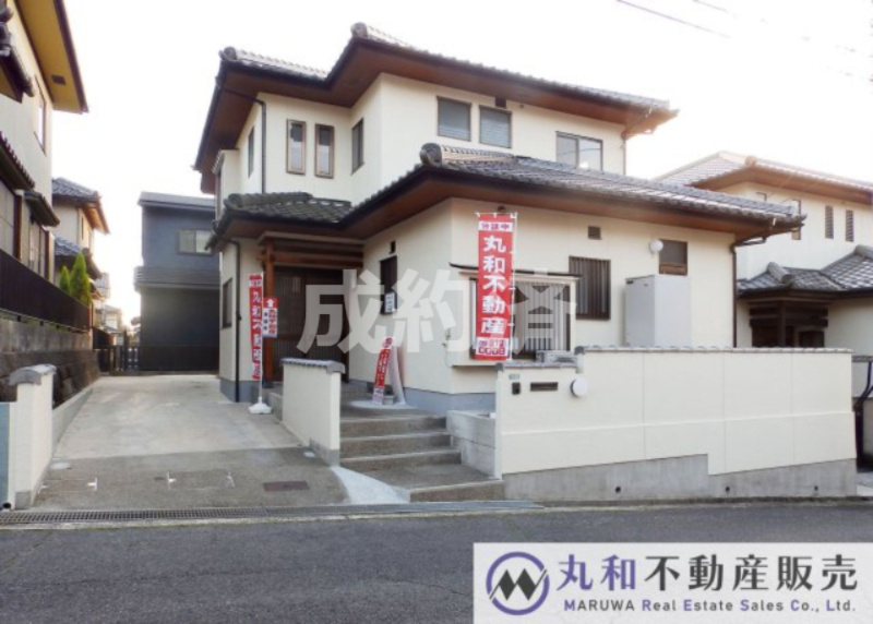 広島市佐伯区藤の木2丁目　中古一戸建て