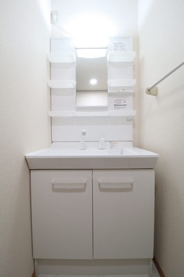 【洗面所】 | ロイヤルフローリッシュ