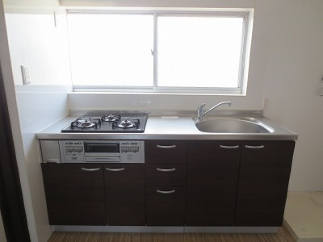 吉島マンションのキッチン|お料理しやすいキッチンです