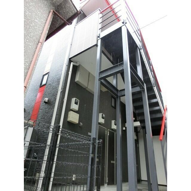 横浜市神奈川区斎藤分町のアパートの画像