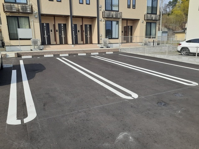 ヴィア　ラッテアの駐車場