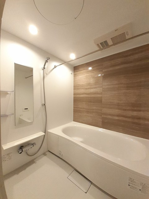 ヴィア　ラッテアの浴室