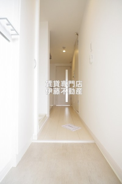 リブリ・大杉の玄関