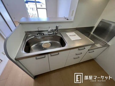 【キッチン】 | メゾンロワール | 同型タイプ