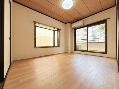 【寝室】 | 第五志伊ビル