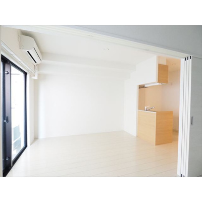 【洋室】 | YMP駅南 | 別号室の写真になります。現況優先。