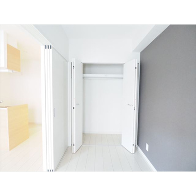 【収納】 | YMP駅南 | 別号室の写真になります。現況優先。