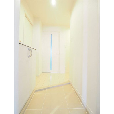 【玄関】 | YMP駅南 | 別号室の写真になります。現況優先。