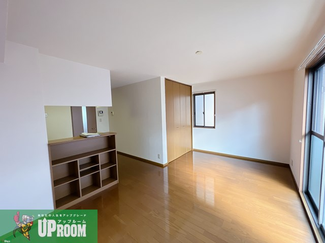 ラ・プレミール Ｃの居間・リビング