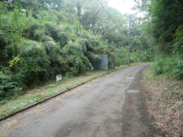 南那須・大金台林間住宅地⑨の前面道路含む現地写真