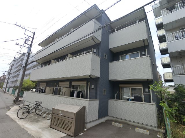 ＬＡＵＲＥＬ西船橋の外観