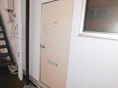 【玄関】 | ブロッサムＡ