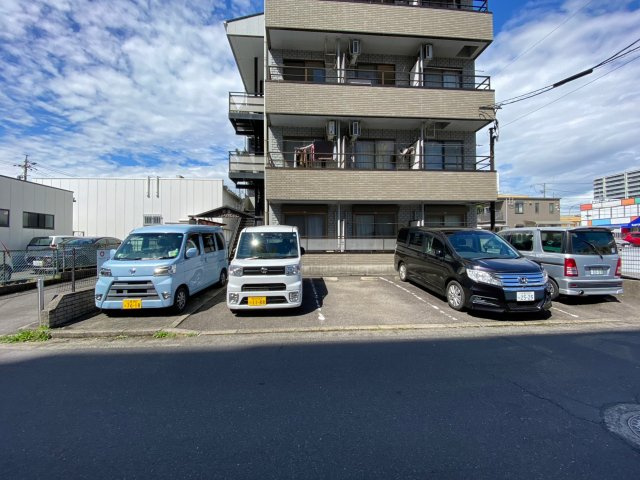 【駐車場】 | エスパシオ安島