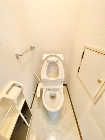 【トイレ】 | エスパシオ安島 | ※同物件別室参考写真