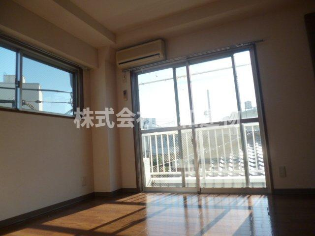 ハイムヨコセの居間・リビング