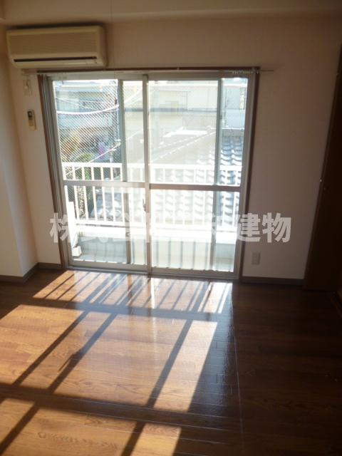 ハイムヨコセの居間・リビング