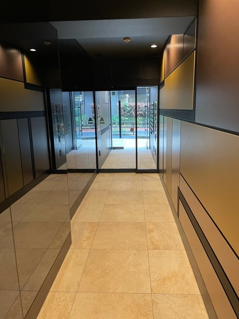 GRAN PASEO 本郷三丁目のエントランス|エントランス