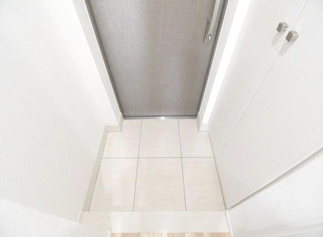 GRAN PASEO 本郷三丁目の玄関|※写真は同タイプの別室になります