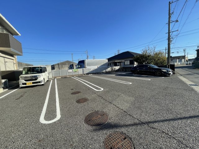 ムーンファクシ　　刈谷市近郊の賃貸はクラスホーム刈谷店の駐車場
