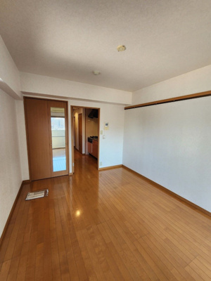 【内装】 | ピュアドームエタージュ箱崎 | 別号室の写真になります。現況優先。